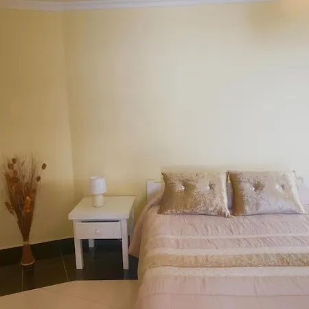 Casa Bela Vista, Swimming Pool And Sea View *