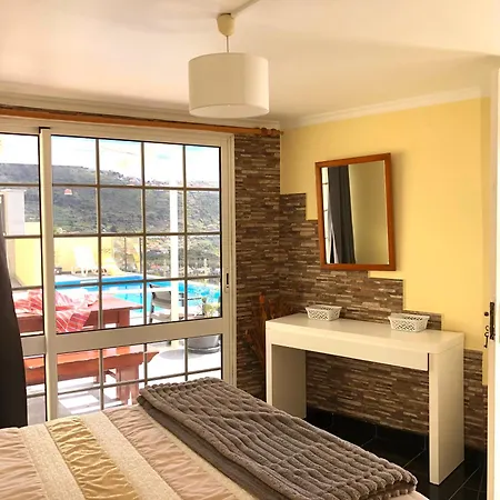 Casa Bela Vista, Swimming Pool And Sea View *