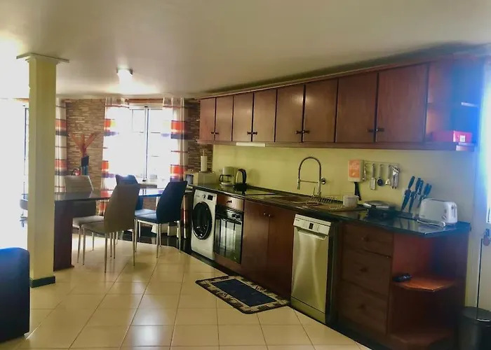 Casa Bela Vista, Swimming Pool And Sea View *