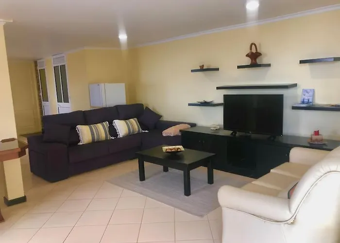 Casa Bela Vista, Swimming Pool And Sea View Prázdninový dům *