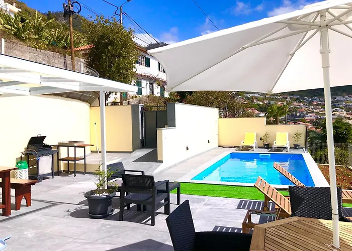 Tatil Evi Casa Bela Vista, Swimming Pool And Sea View