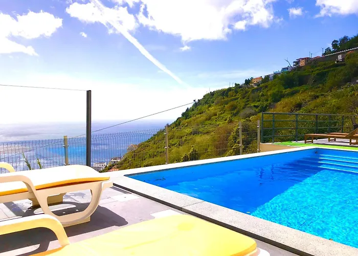 Tatil Evi Casa Bela Vista, Swimming Pool And Sea View