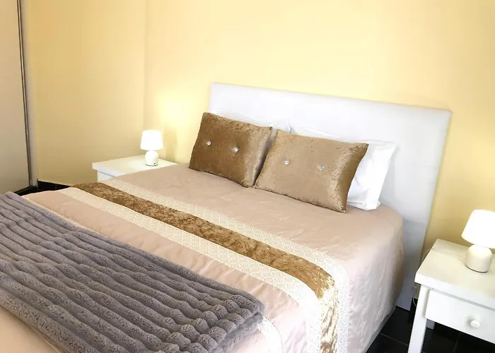 Casa Bela Vista, Swimming Pool And Sea View Arco da Calheta (Madeira)