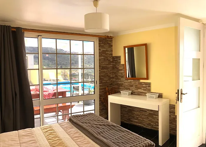 Casa Bela Vista, Swimming Pool And Sea View *